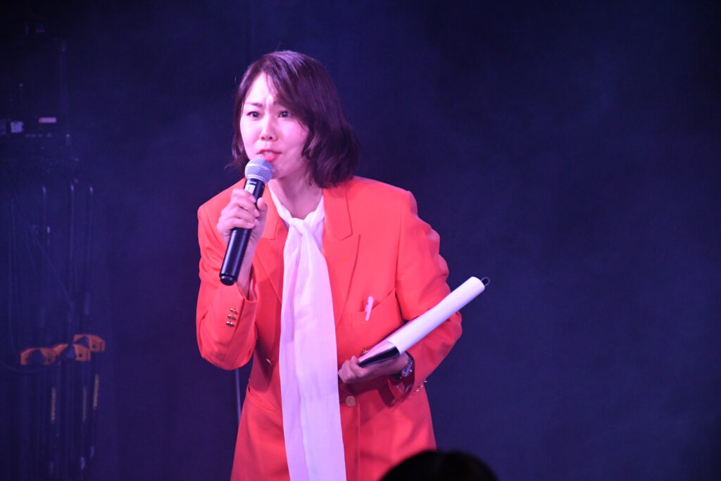 ワタナベコメディスクールの学生によるMC